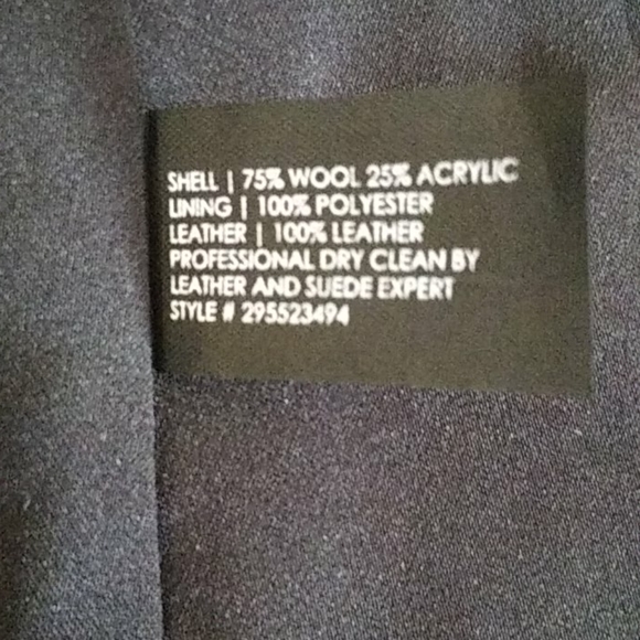 Sale ❤ Elegant Club Monaco Dress. - Picture 7 of 8